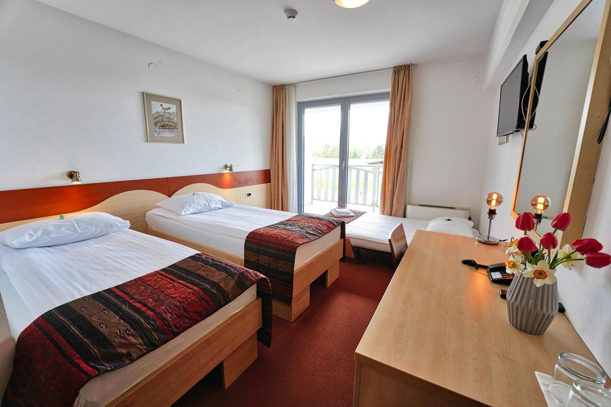 Hotel Krek Superior Lesce  Eksteriør billede